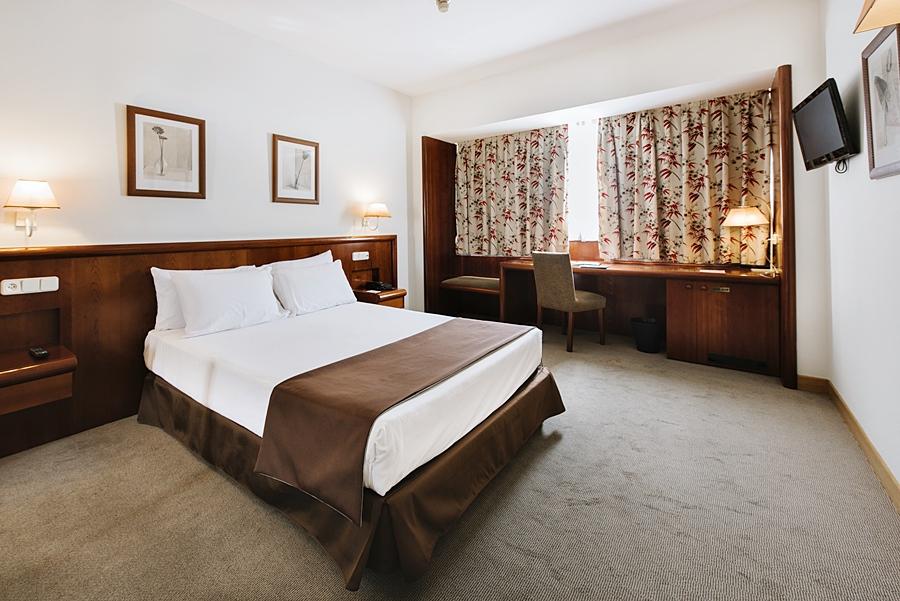 Rafaelhoteles Ventas (Adults Only) Madrid Exterior photo