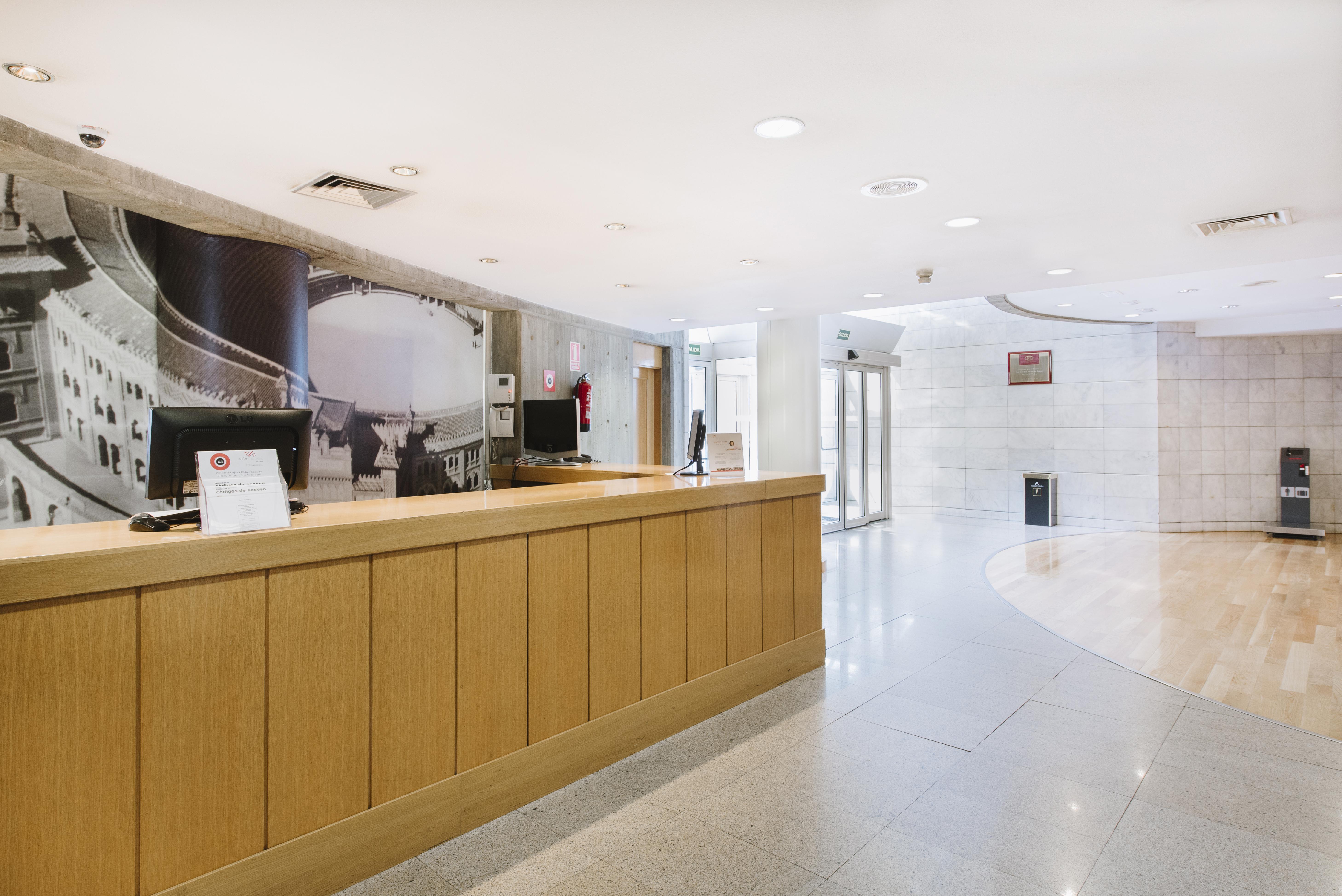 Rafaelhoteles Ventas (Adults Only) Madrid Exterior photo