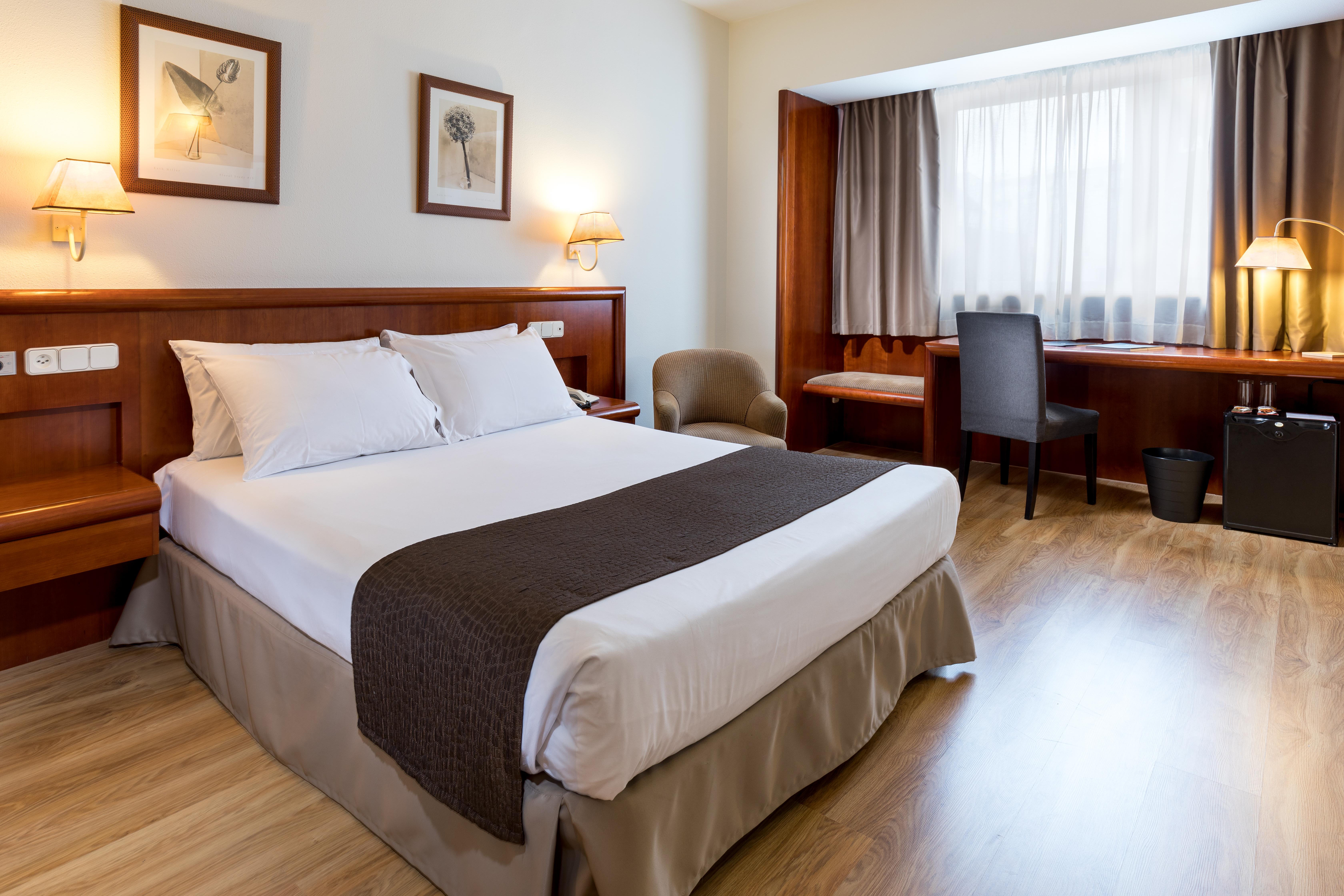 Rafaelhoteles Ventas (Adults Only) Madrid Exterior photo