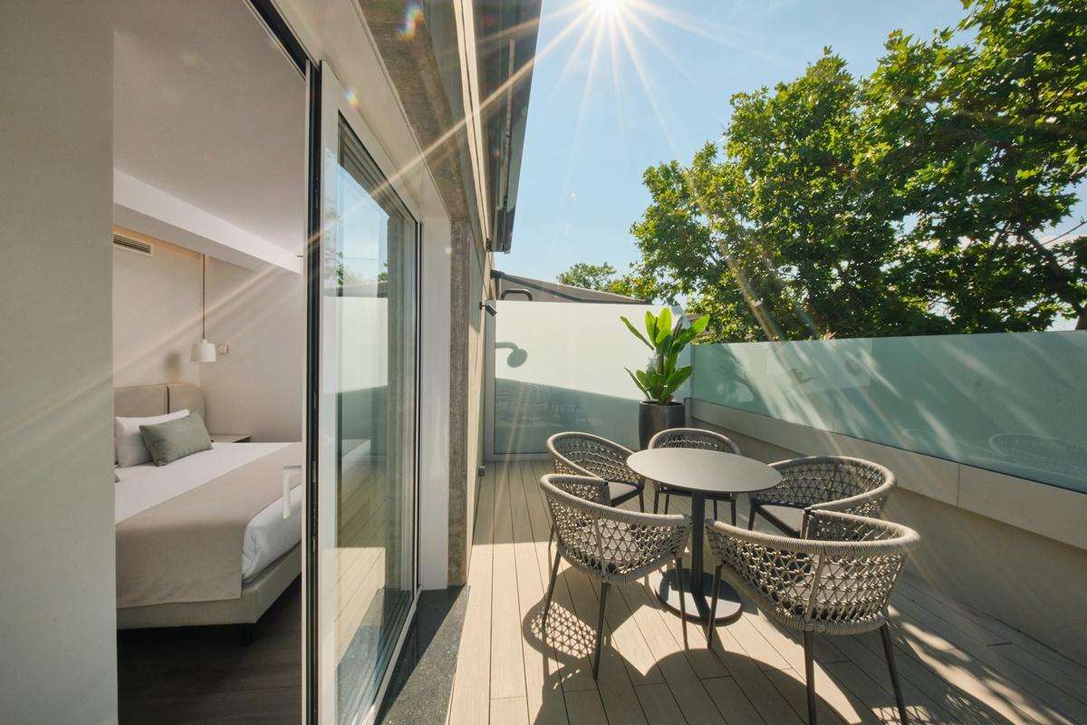 Rafaelhoteles Ventas (Adults Only) Madrid Exterior photo