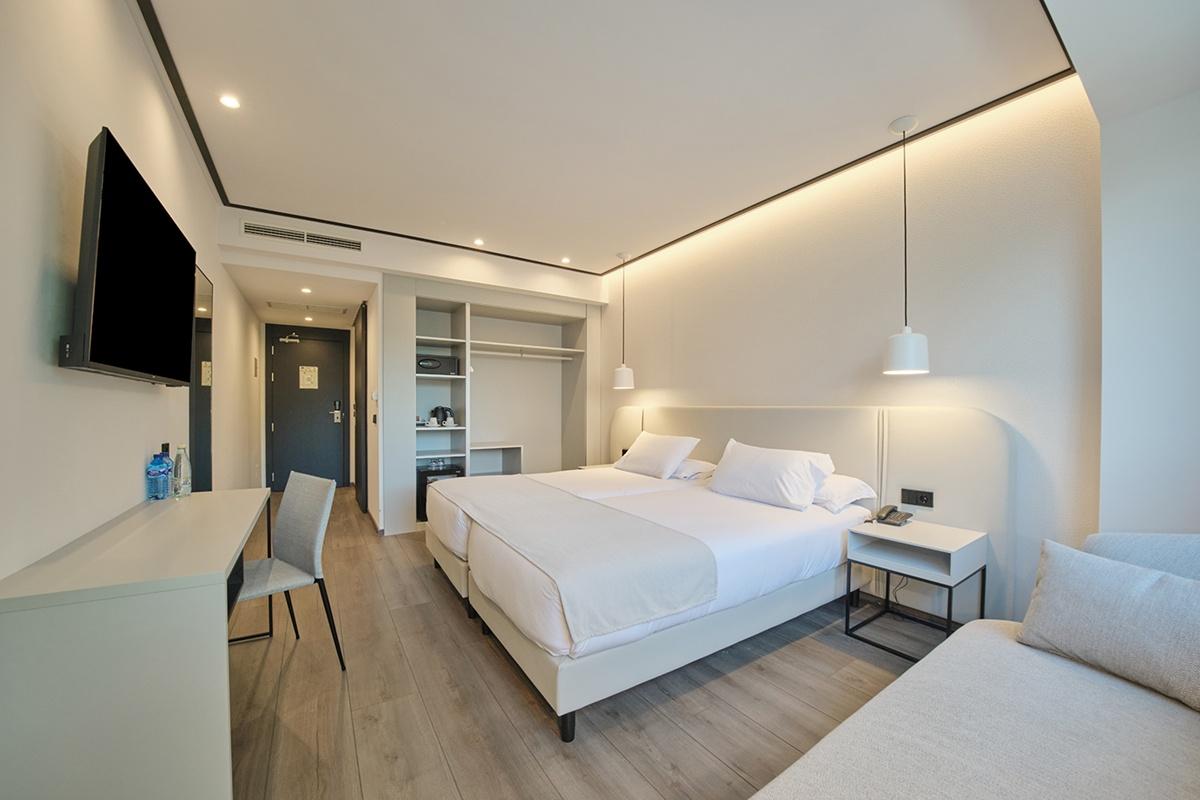 Rafaelhoteles Ventas (Adults Only) Madrid Exterior photo