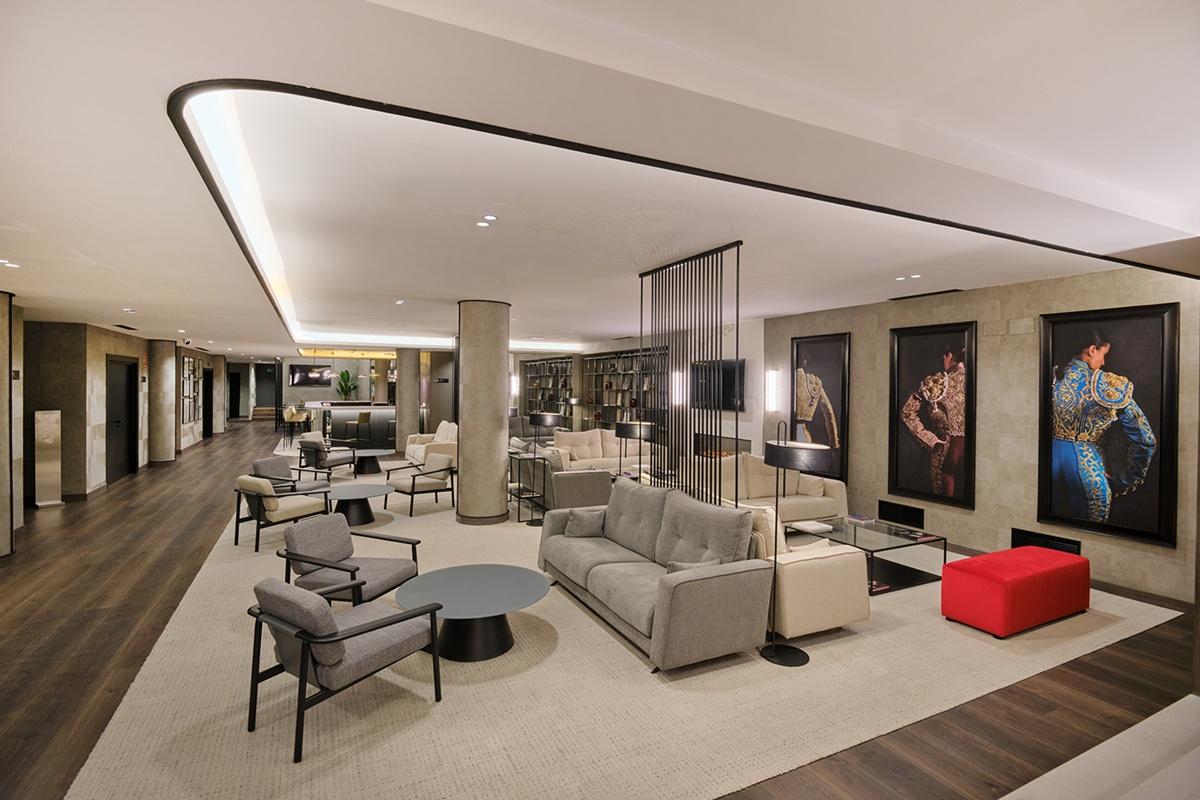 Rafaelhoteles Ventas (Adults Only) Madrid Exterior photo